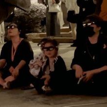 AR Theater Production Pioneers Immersive Experience at China's Wuzhen Theater Festival with Rokid Glass