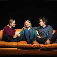 Review: UNICORN, Garrick Theatre