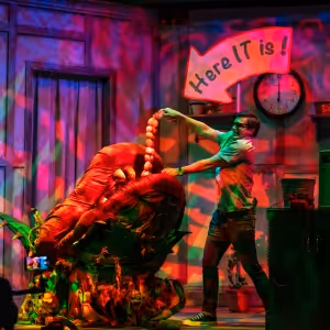 Review: LITTLE SHOP OF HORRORS at Garden Theatre
