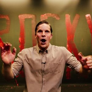 Arvio: ROCKY! LUUSERIN PALUU - VIIRUS TEATTERI