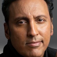 Interview: Aasif Mandvi’s Ready to Tackle His Character in WAITING FOR GODOT