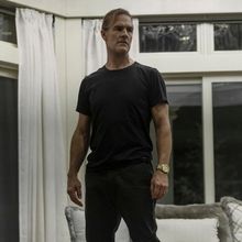 Video: James Van Der Beek Stars in Trailer for Final Film THE GATES