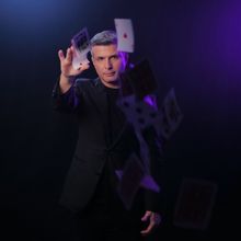 Review: ASI WIND: INCREDIBLY HUMAN, Underbelly Boulevard