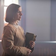 Video: Miriam Silverman Stars in Trailer for Sci-fi Thriller MOTHERLAND