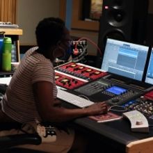 GIRLS' NIGHT (WITH SPIRITS) Audioplay Tackles Mental Health Through Horror