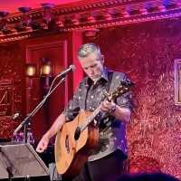 BWW Review: ADAM PASCAL Rocks the House at 54 Below