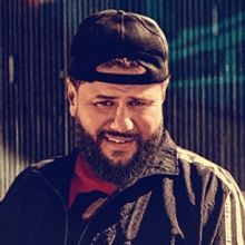 VIDEO: Netflix Reveals MO Series Trailer Starring Mo Amer