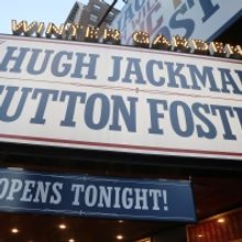 VIDEO: Watch Stars Hit the Red Carpet for Opening Night of THE MUSIC MAN on Broadway!