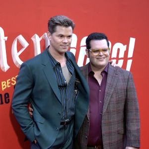 Video: On the Red Carpet With Andrew Rannells, Josh Gad & More at GUTENBERG! THE…