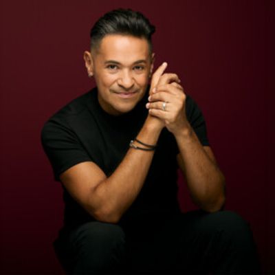Roberto Araujo Brings Solo Cabaret to New Venue Hudson Local