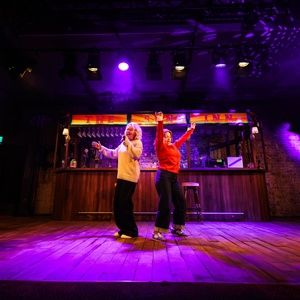 Review: HEART WALL, Bush Theatre