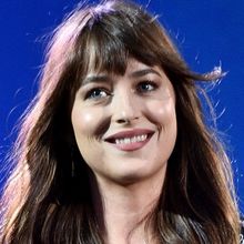 Dakota Johnson & Justin Timberlake Set For SATURDAY NIGHT LIVE