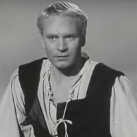 VIDEO: On This Day, May 22- Remembering Sir Laurence Olivier