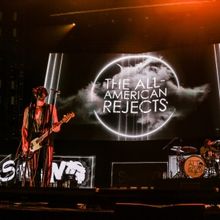 Review: WET HOT ALL AMERICAN SUMMER TOUR - ALL AMERICAN REJECTS at Armory