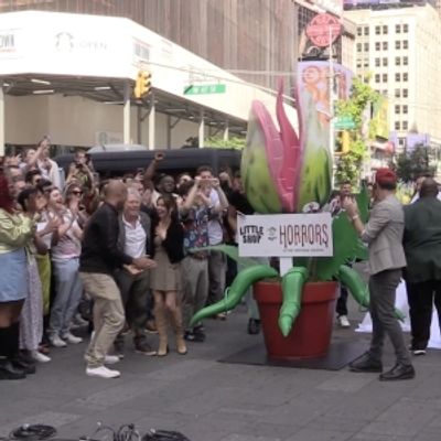 Video: LITTLE SHOP OF HORRORS Takes Over Times Square