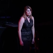 VIDEO: Heidi Blickenstaff Performs 'Sing Happy' From Signature Theatre's FIRST YOU DR