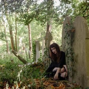 Photos: Kira McSpice Shares New Single "Wreckage" From Upcoming Album THE HOUSE