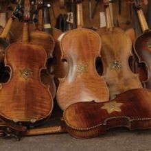 Holocaust Museum LA to Present VIOLINS OF HOPE
