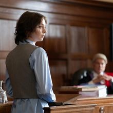 Photos: Emma Myers Returns in A GOOD GIRL’S GUIDE TO MURDER Season 2 First Look