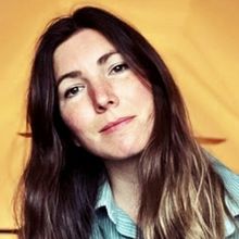 Anna Tivel Shares 'Invisible Man' from 'Outsiders (Live in a Living Room)'