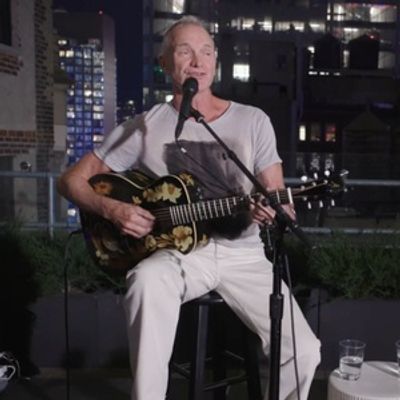 Video: Sting and Shaggy Perform Ahead of THE LAST SHIP at the Met