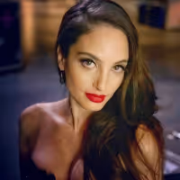 Alexa Ray Joel Extends Sold Out Café Carlyle Residency