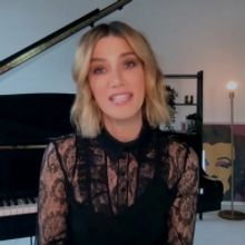VIDEO: Delta Goodrem Performs New Single 'Solid Gold' on THE KELLY CLARKSON SHOW