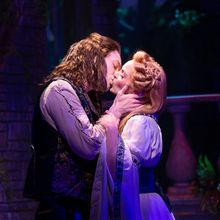 Video: First Look at CAMELOT at John W. Engeman Theater