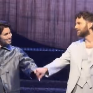 Video: Ben Platt and Noah Galvin Sing Beyonce and Miley Cyrus Duet During Platt's…