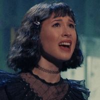 Video: BEETLEJUICE Australia Star Karis Oka Sings 'Dead Mom' Video