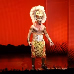 Video: The Cast of THE LION KING in Brazil Performs 'Endless Night'