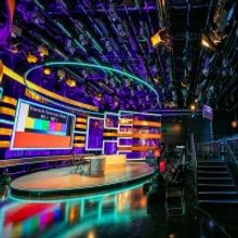 Eddie Izzard, Dara O'Briain, and Robert Bathurst To Host Star-studded Riverside Studi