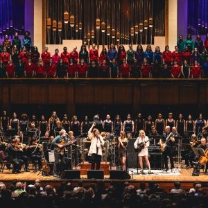 Review: AOIFE O'DONOVAN & BONNY LIGHT HORSEMAN WITH THE NATIONAL SYMPHONY ORCHESTRA…