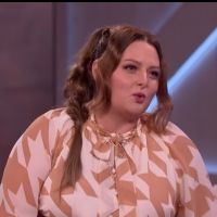 VIDEO: Kelly Clarkson & Lauren Ash Bond Over THE X-FILES Video