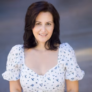 Alison Mahoney Joins MOMS' NIGHT OUT At 54 Below This March