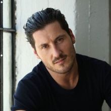 Val Chmerkovskiy and Jenna Johnson to Host 12th Annual MUAHS Awards