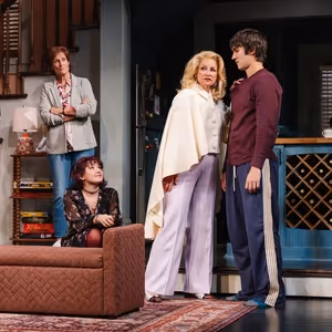 Review: THE UNFRIEND at Asolo Repertory Theatre