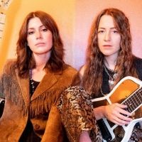 Larkin Poe Shares New Single 'Strike Gold'