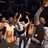 BWW Review: BARBER SHOP CHRONICLES Showcases Salons as a Beacon of Hope for…