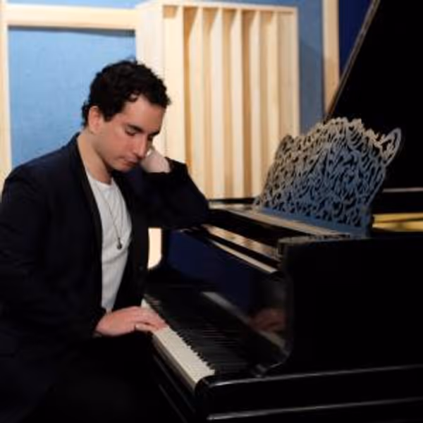 Jake Tavill Releases 'Forgotten' + Announces WALK WITH ME Album Photo