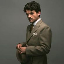 HERCULE First Look: Edward Bluemel as Poirot in BritBox Series