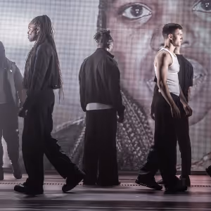 Photos: First Look at Tom Holland and Francesca Amewudah-Rivers in ROMEO & JULIET