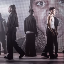 Photos: First Look at Tom Holland and Francesca Amewudah-Rivers in ROMEO & JULIET
