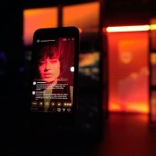 BWW Review: RICH KIDS: A HISTORY OF SHOPPING MALLS IN TEHRAN at Woolly Mammoth Theatr