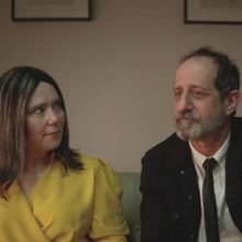 Video: Watch Alex Borstein From 'Marvelous Mrs Maisel' in Music Video From Ethan Lipt