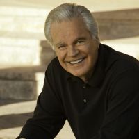 Robert Wagner to Narrate ALL ABOUT BETTE: AN INTERLUDE WITH BETTE DAVIS