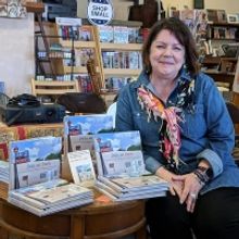 Teatro Paraguas Hosts An Evening of Poetry with Debbi Brody and Melanie Faithful