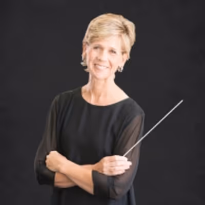 Review: HOLLYWOOD HOLIDAYS at Riveview Performing Arts Center