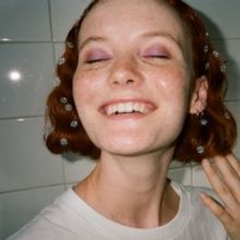 Kacy Hill Shares Video for 'Just To Say'