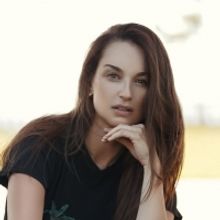 Electro-R&B Artist Carey Renee Ignites With Debut Single And Video